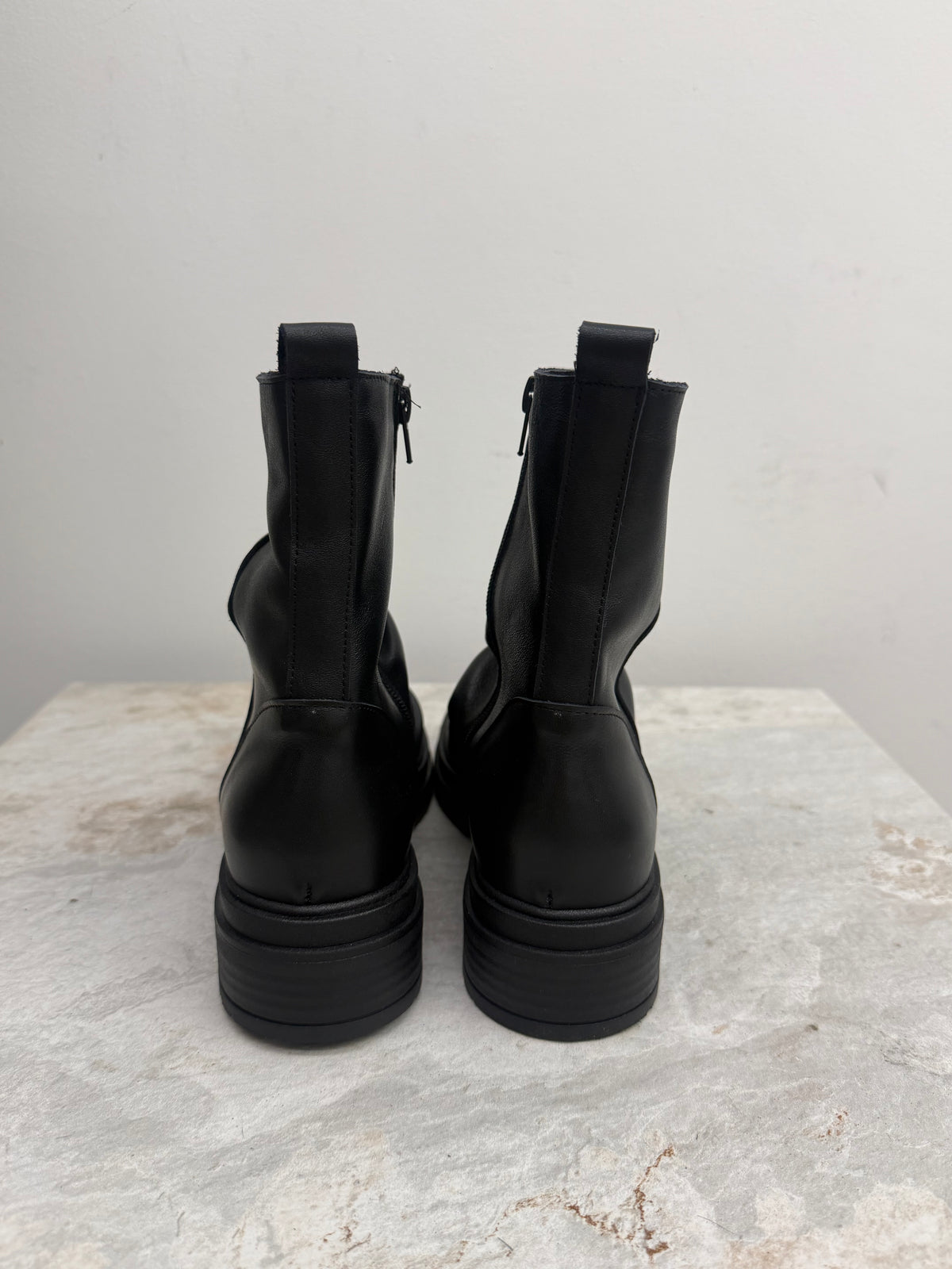 Ovyé - Stivaletto Slouchy