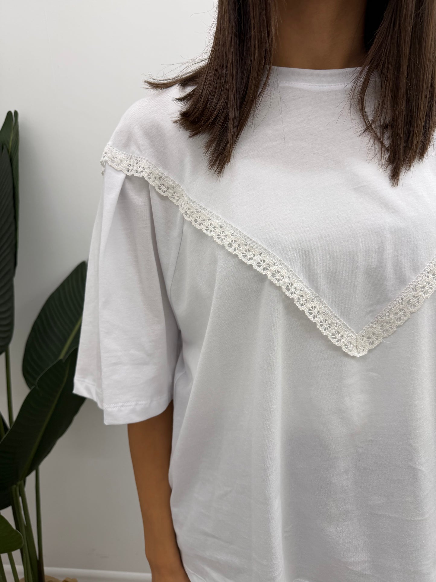 Tensione In - Tshirt Passamaneria Ricamata