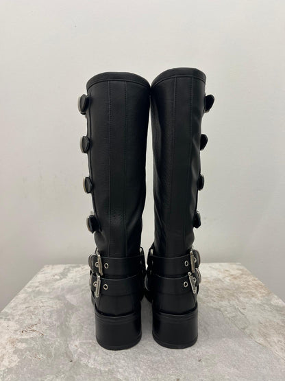 Ovyé - Biker Fibbie