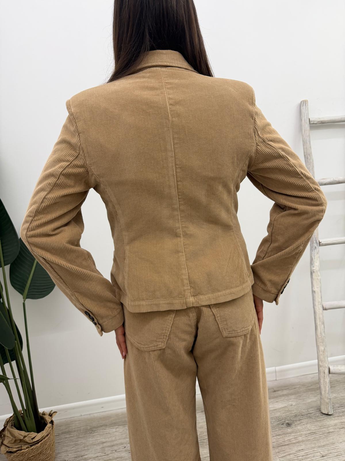 Tensione In - Blazer Cropped Velluto