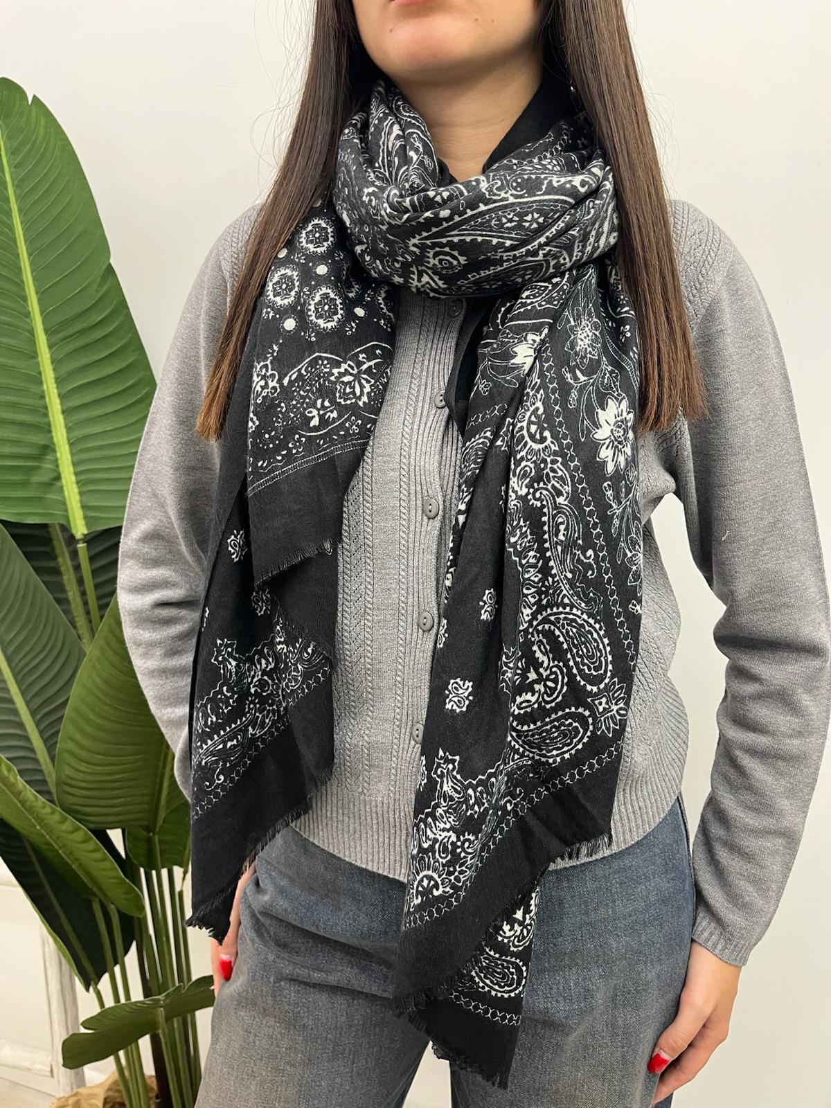 Vicolo - Pashmina Paisley